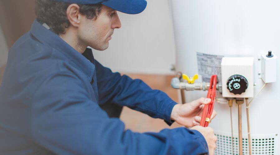 Local water heater installation in Underwood, IN